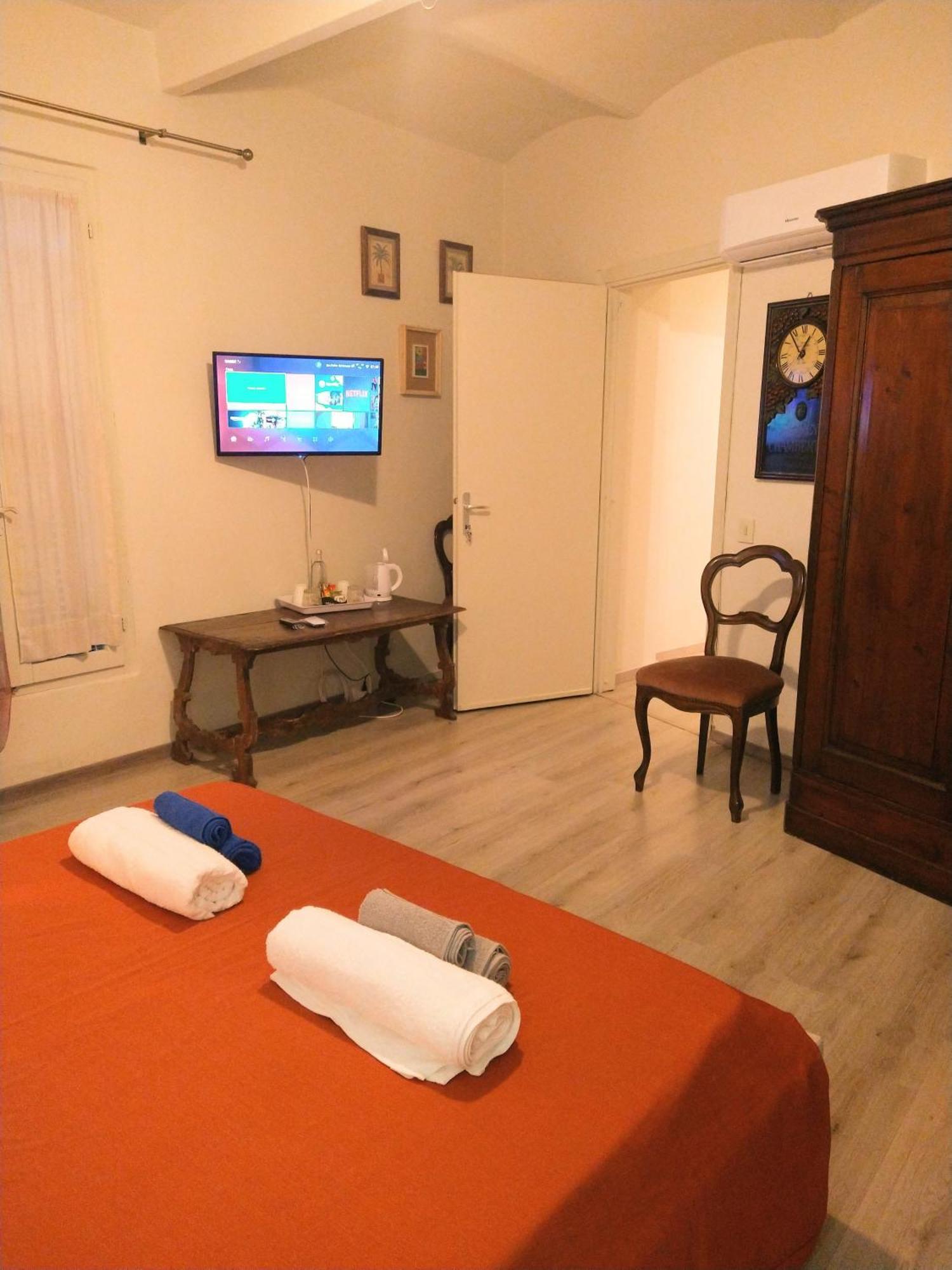 Locanda San Felice San Felice del Benaco Luaran gambar